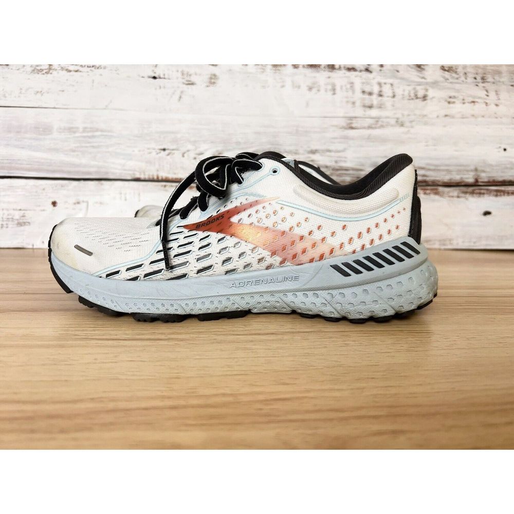 Brooks Adrenaline GTS 21 Women's White Cushioned Running Shoes Sz 8